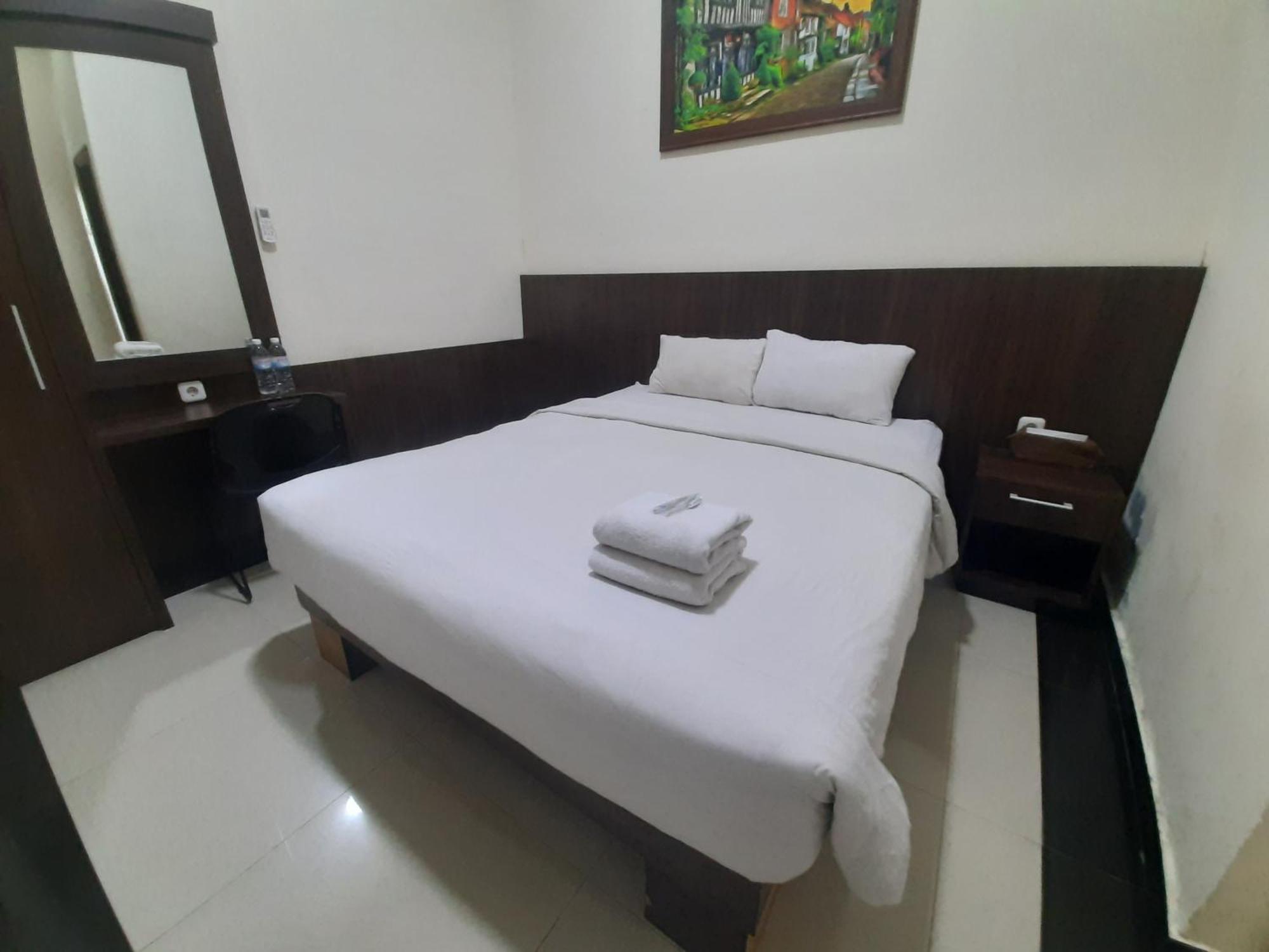 Urbanview Alfiya Hotel Lampung Bandar Lampung Exterior foto
