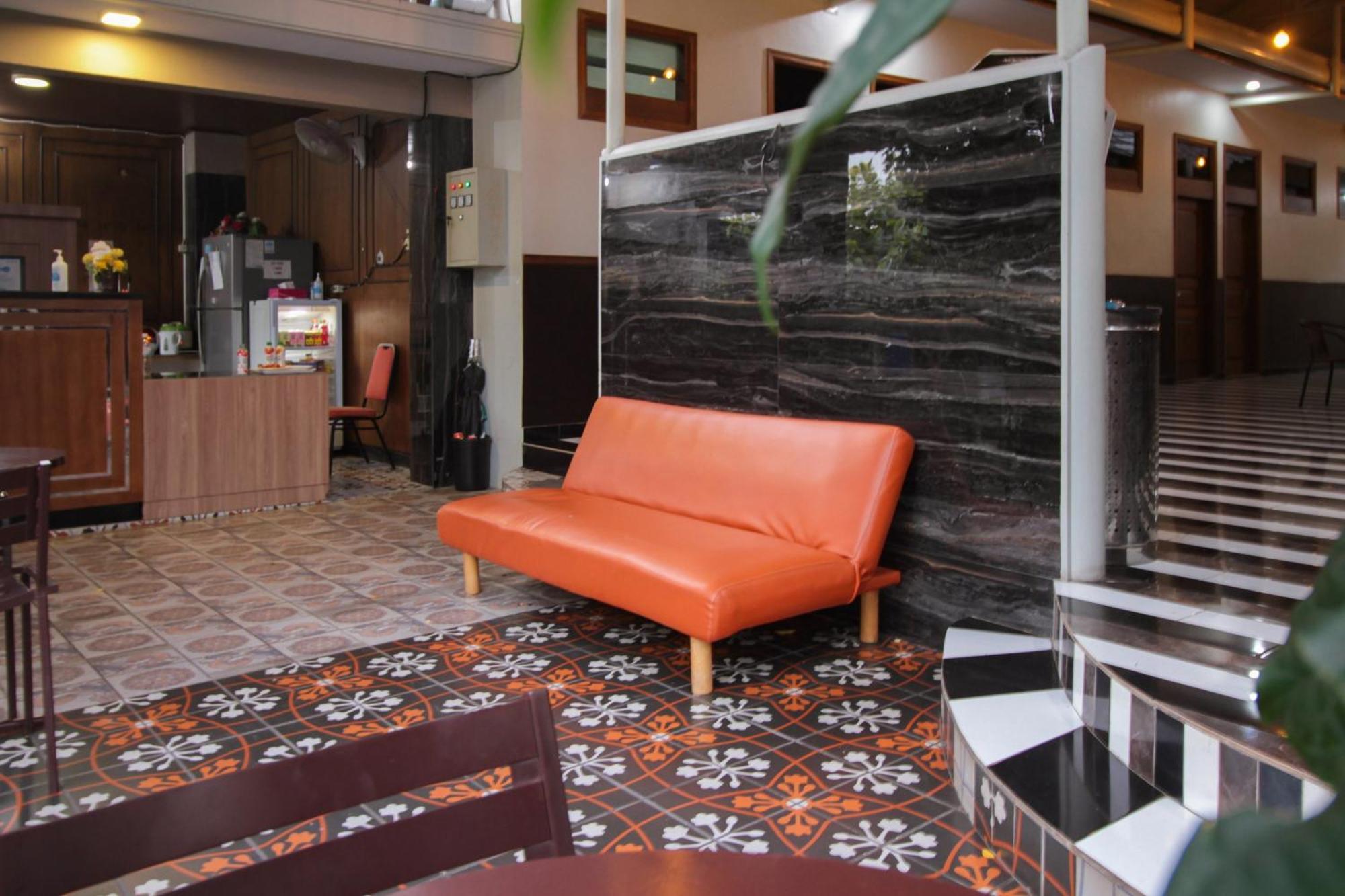 Urbanview Alfiya Hotel Lampung Bandar Lampung Exterior foto